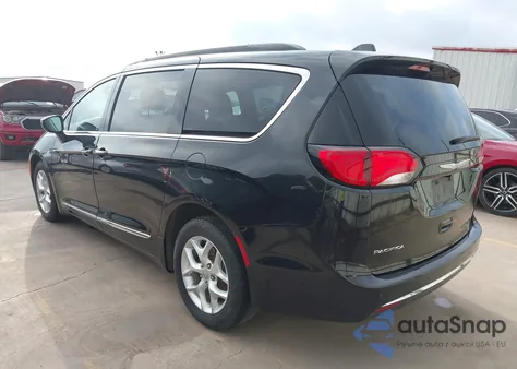 2017 Chrysler Pacifica Touring-L from USA, damaged, VIN 2C4RC1BG4HR820257
